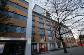 2 bedroom Flat to re...